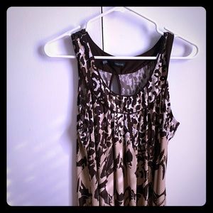Super cute brown, tan and white pattern tank top.